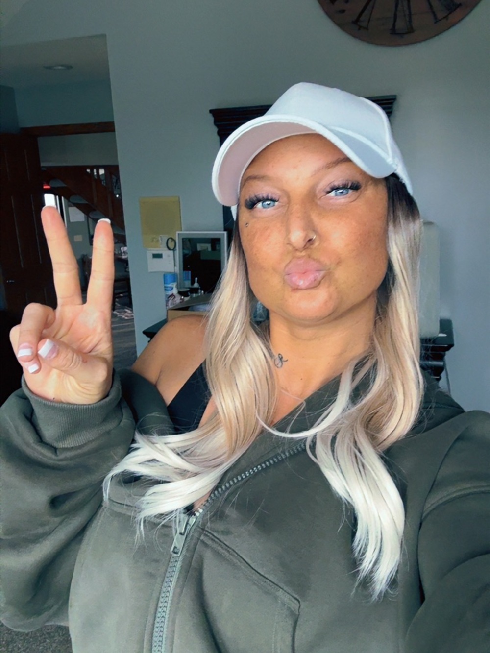 Chelsey Smith Crowns baseball cap wig